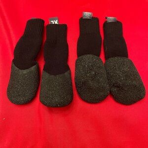 Black Dog Thermal Shoes, New